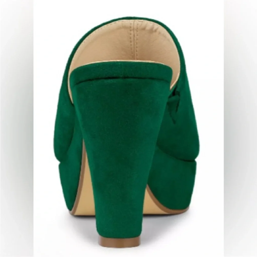 Allegra K or green